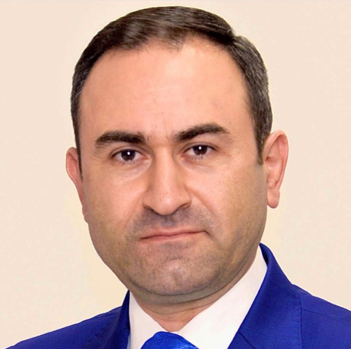 Айк Енокян