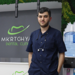 Դենիս Խորոզյան